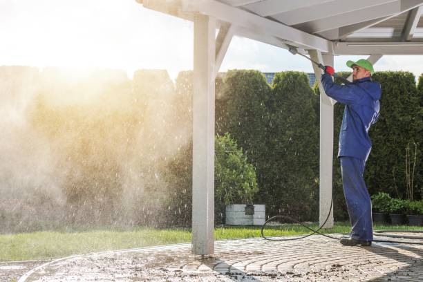 Best Pool Deck Cleaning  in East Whittier, CA